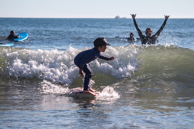 Surf Experience in Cascais - Instruction for Beginner and Experienced Surfers