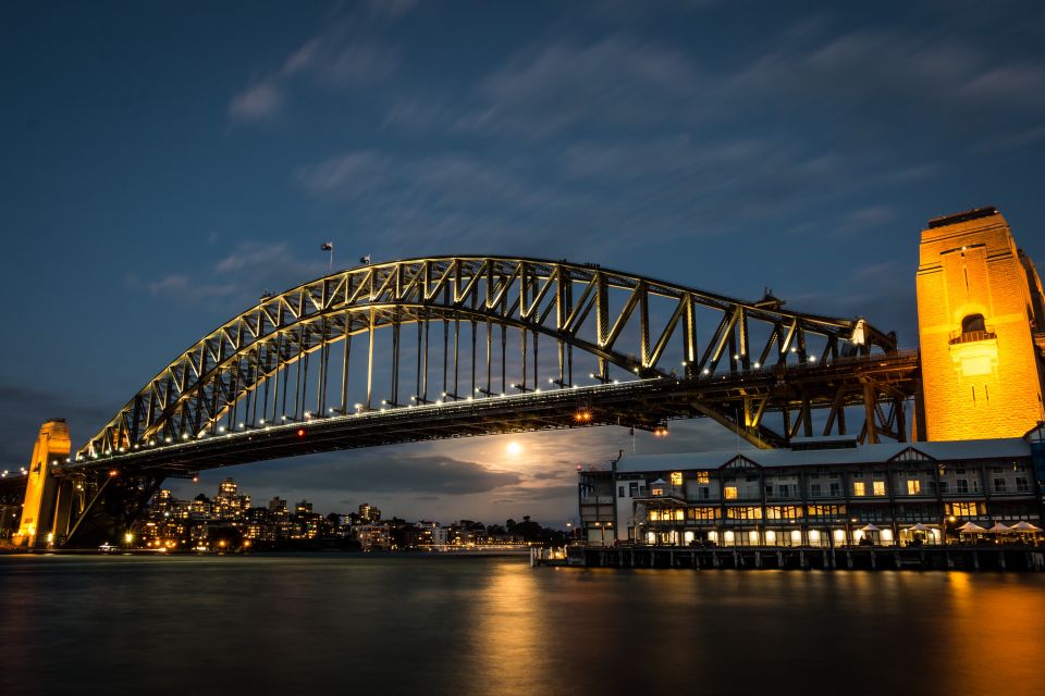 Sydney: Private Night Cruise With Wine - Meeting Point and Inclusions