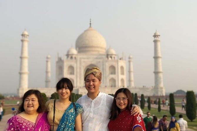 Taj Mahal Tour From Delhi With Lunch at 5 Star Hotel - Additional Information