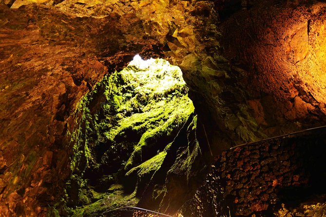 Terceira Island Highlights Tour - Azores - Biscoitos Natural Pools