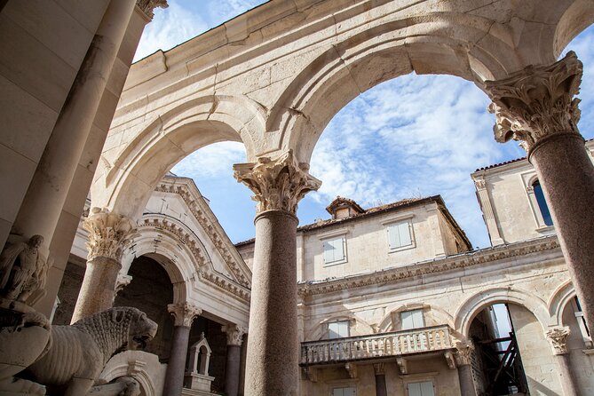 The BEST of OLD SPLIT & City PANORAMA - Private Walking Tour - Diocletians Palace Cellars