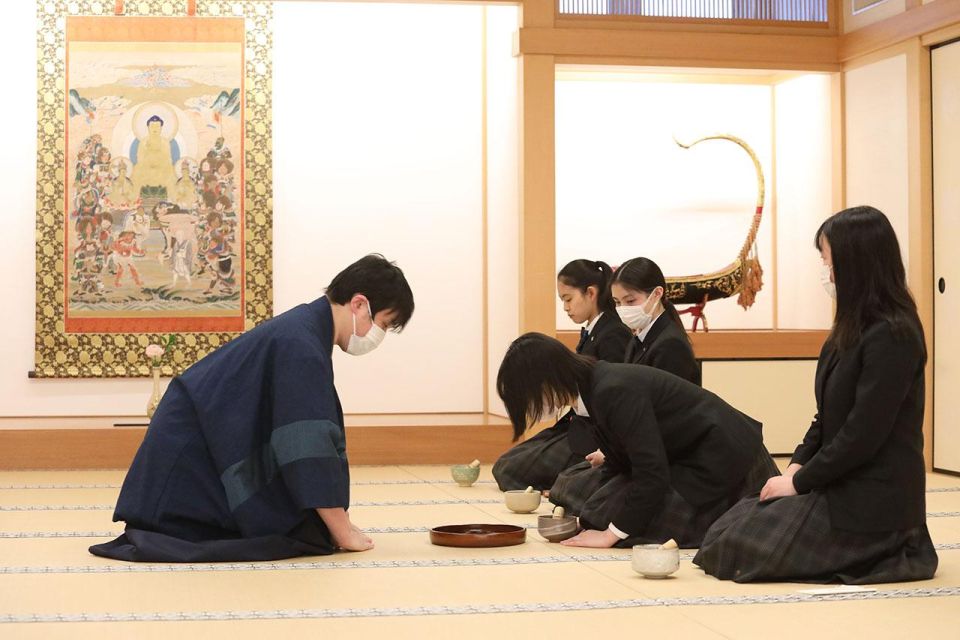 Tokyo: Private Japanese Traditional Tea Ceremony - Preparation of Matcha and Wagashi