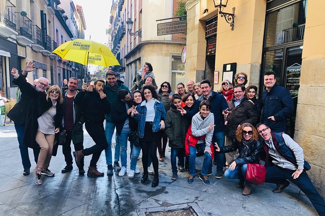 Tour of the Barrio De Las Letras - Spanish Golden AgeThe Barrio De Las Letras, or "Literary Quarter," in Madrid, Spain, Was the Center of Spanish Literary Culture During the Spanish Golden Age in the 16TH and 17TH Centuries. This Historic Neighborhood Was Home to Many Renowned Spanish Writers, Poets, and Playwrights of the Era, Including Miguel De Cervantes, Lope De Vega, and Calder - Accessibility and Public Transportation