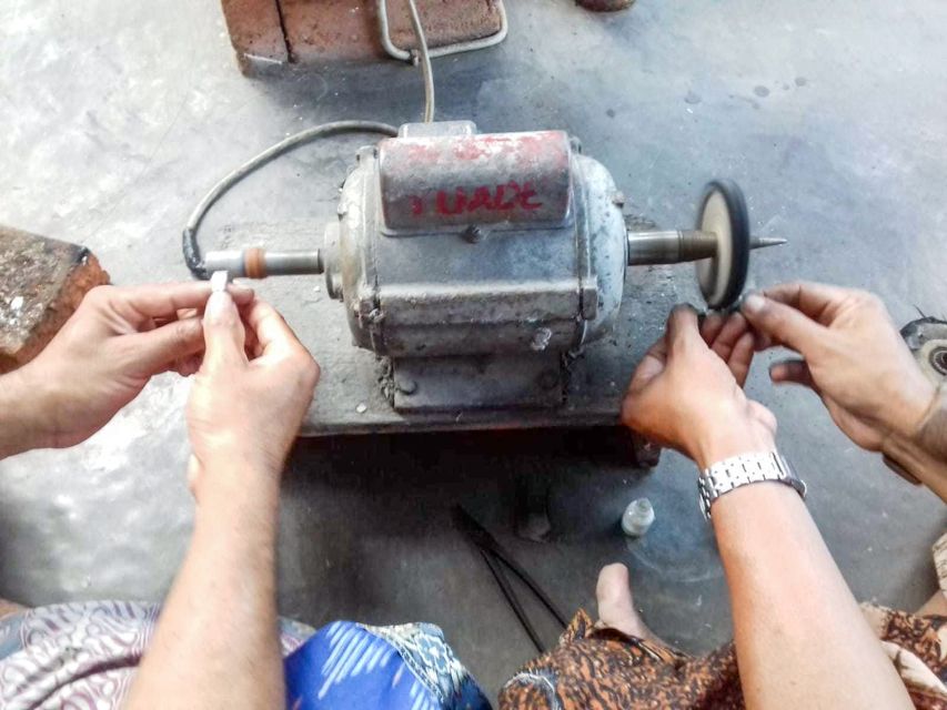 Ubud: 3-Hour Silver Jewelry Making Class - Crafting a Personalized Silver Piece