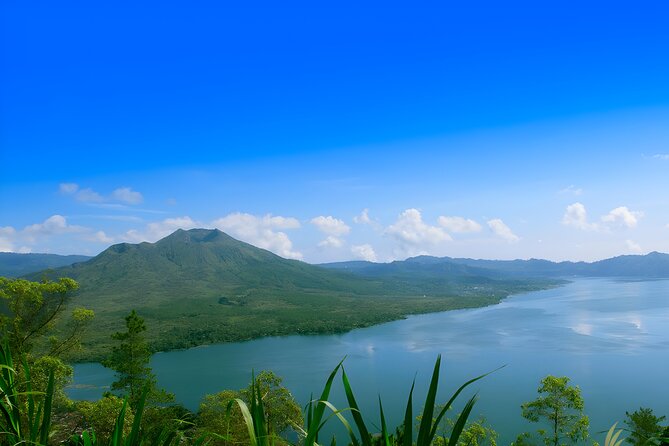 Ubud Village, Waterfall and Kintamani Volcano Tour - Sample Itinerary