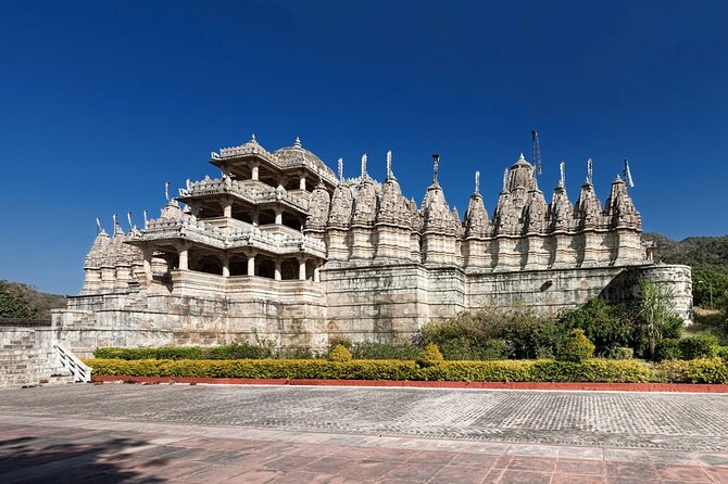 Udaipur to Jodhpur Drop With Stop at Kumbhalgarh Fort & Ranakpur Jain Temple - Booking and Pricing Information