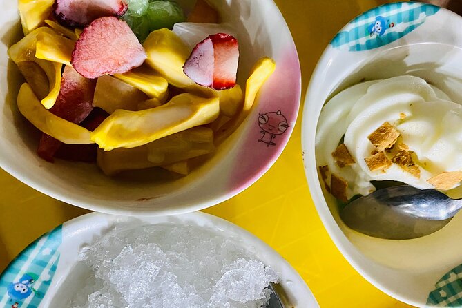 Vegan Street Food & Stories of Hanoi - Unveiling Hanois Vegan Food Scene