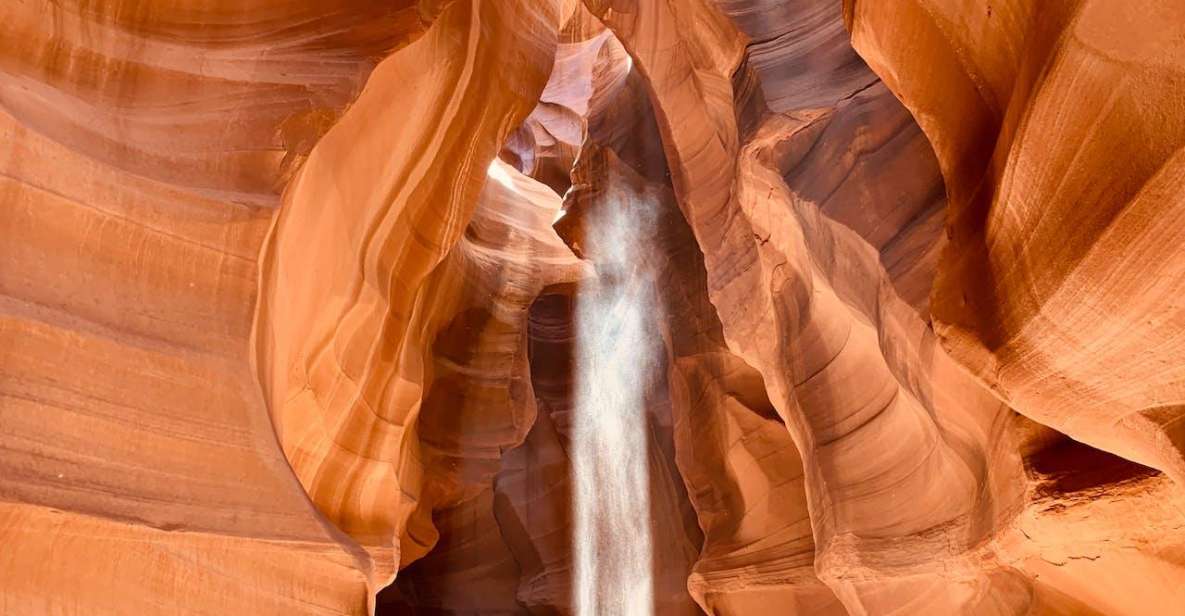 Vegas: Upper Antelope Canyon, Horseshoe Bend, Lake Powell - Guided Tour Experience