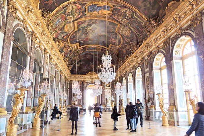 Versailles Palace Skip the Line Small Group Guided Tour - Meeting Point