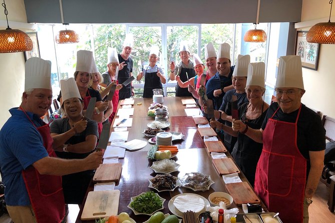 Vietnamese Food Cooking Class in Hanoi With Market Experience - Class Inclusions and Amenities
