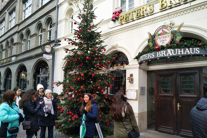 Walking Tour of Cologne: the Essential and Unmissable - Confirmation and Accessibility Details