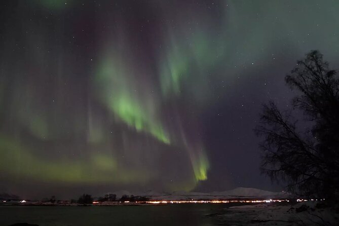 Watching The Aurora Dance - Viewing the Northern Lights