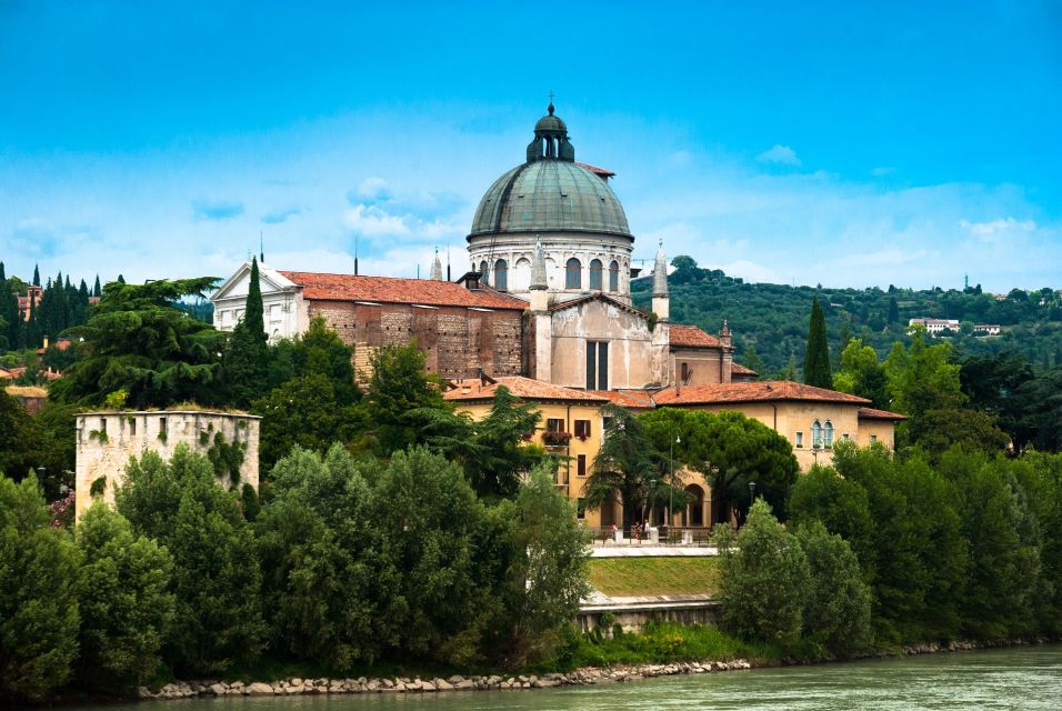 Welcome to Verona: Private Walking Tour With a Local - Discounts for Children and Families