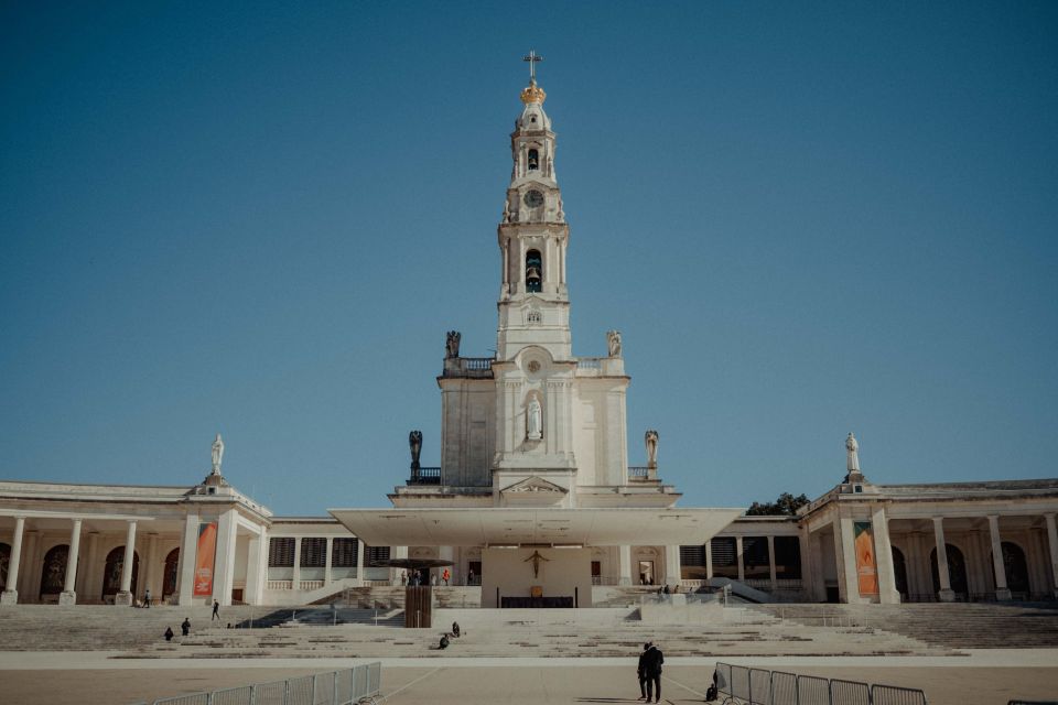 Wonders of Fátima Half Day Private Tour - Exploring the Sanctuary of Fatima