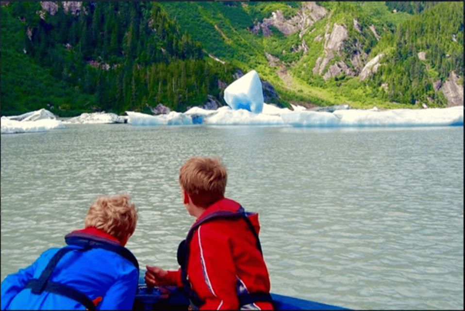 Wrangell: Stikine River Boat Tour - Unique River Stops