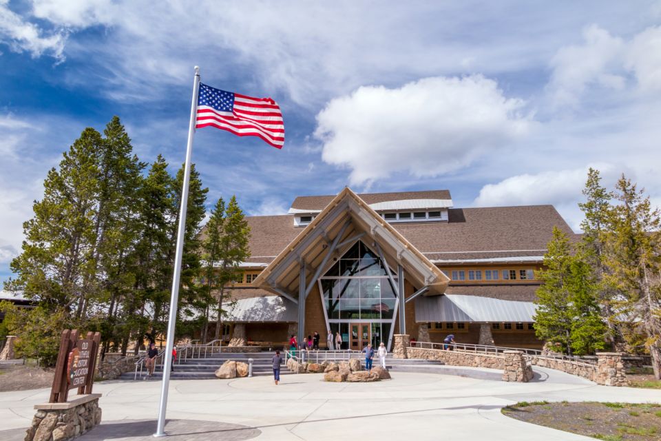 Yellowstone National Park: Self-Driving Audio Guided Tour - Spotting Wildlife in Yellowstone