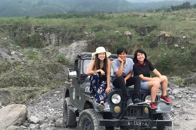 Yogyakarta Cultural: Borobudur Temple Merapi Jeep Tour Prambanan - Accessibility Features