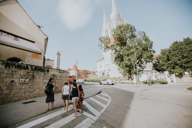 Zagreb Restaurants Food Walking Tour - Group Size and Dietary Requests