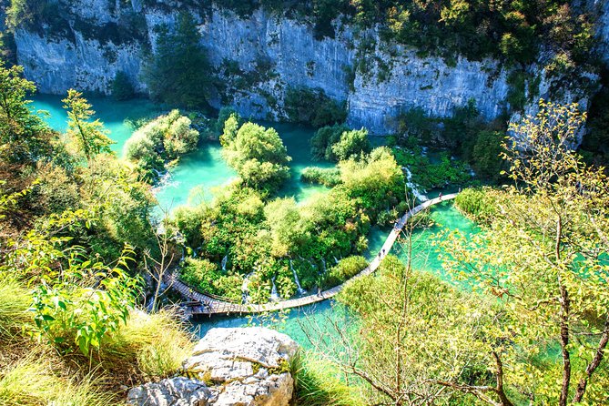 Zagreb to Split Group Transfer With Plitvice Lakes Guided Tour - Luggage Limitations