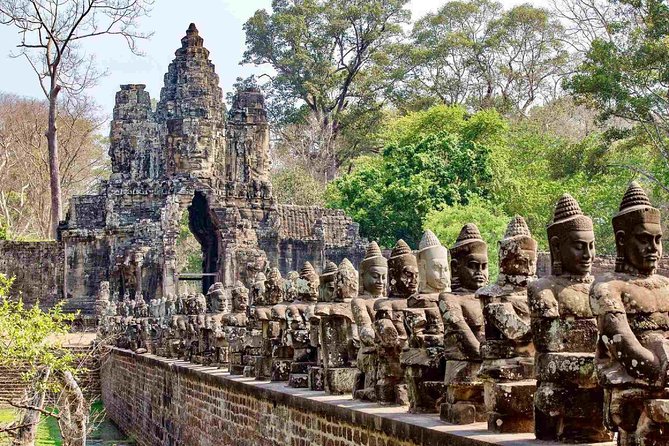 2-Day Best of Angkor Wat and Tonle Sap Lake Tour From Siem Reap - Tour Requirements and Restrictions