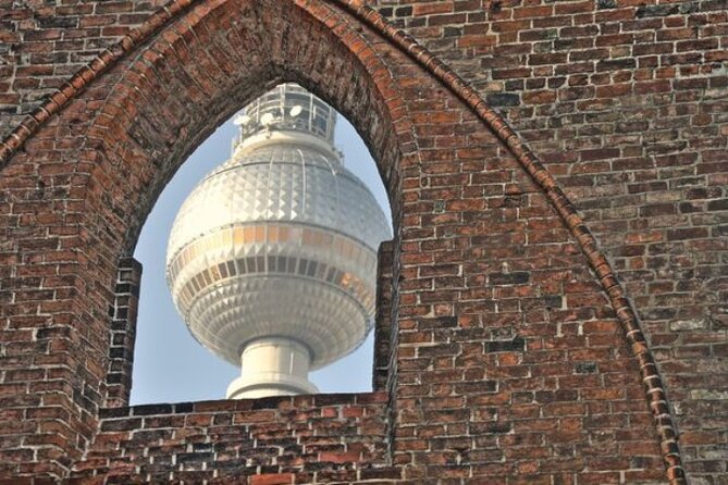 3-Hour Alternative Berlin Bike Tour: Vibes of Berlin - Cancellation Policy and Reviews