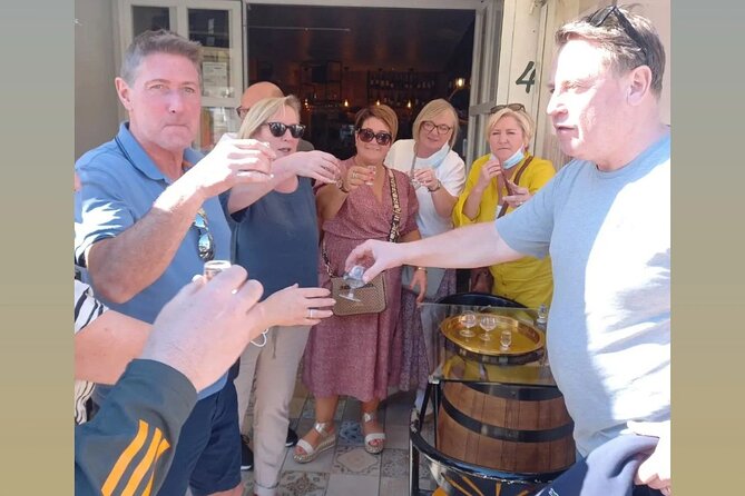 Albufeira Tour: Winery Wine and Tapas Boards - Tapas and Portuguese Delicacies