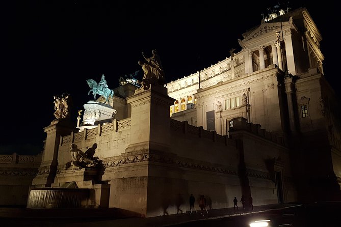 Ancient Rome at Twilight Walking Tour - Explore Ancient Landmarks