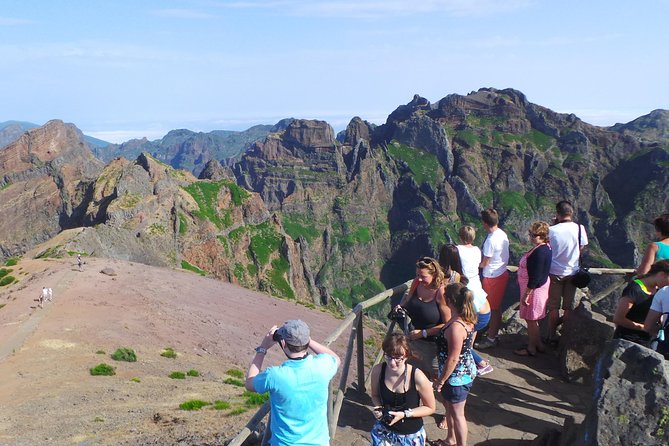 Arieiro Peak, Santo Da Serra, and Cristo Rei 4x4 Experience - Visit to the Valley of the Nuns