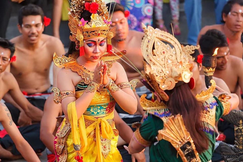 Bali: Uluwatu Temple Sunset & Kecak Fire Dance Show Tour - Kecak Dance Performance