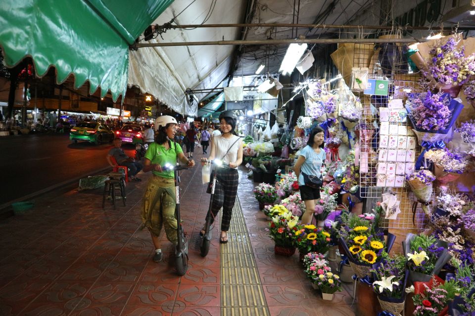 Bangkok: E-Scooter Night Tour With Local Street Food - Explore Bangkok at Night