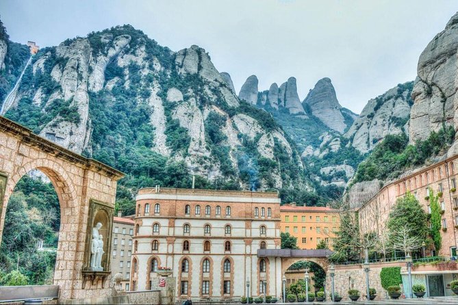 Barcelona to Montserrat: Guided Tour & Return Bus Transfers - Montserrat Monastery