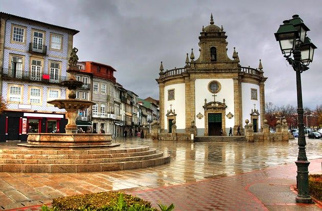 Barcelos: Half-Day Private Tour From Porto - Booking Confirmation and Availability