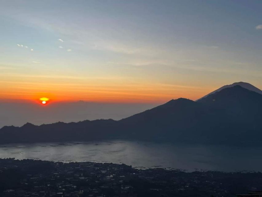 Batur: Sunrise Trekking, Jeep Trekking & Natural Hot Spring - What to Bring