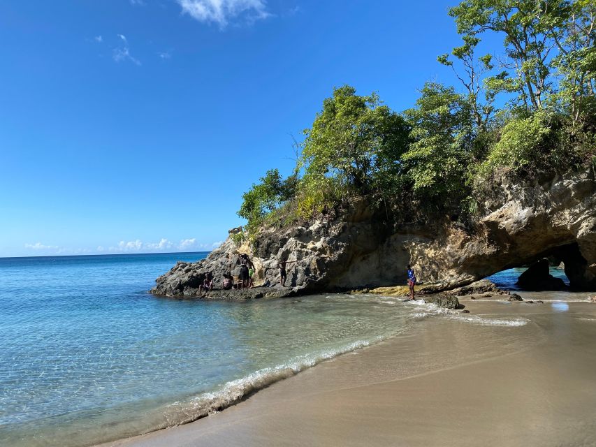 Beach Transfers - Dining Options