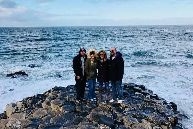 Belfast - Giants Causeway , Dunluce Castle and Dark Hedges - Transportation and Parking