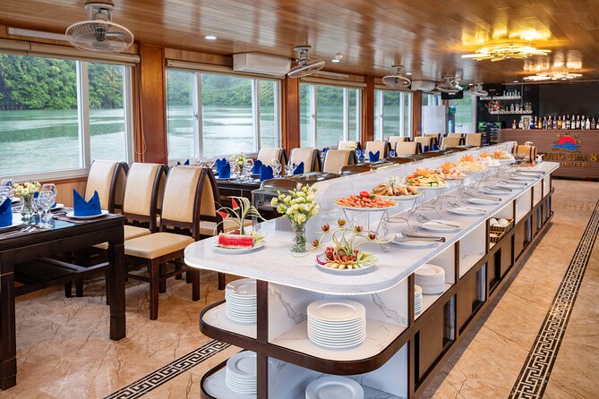 BEST SELLER - Halong 5 Star Day Cruise: Buffet Lunch, Wine& Fruit - Dining and Refreshments