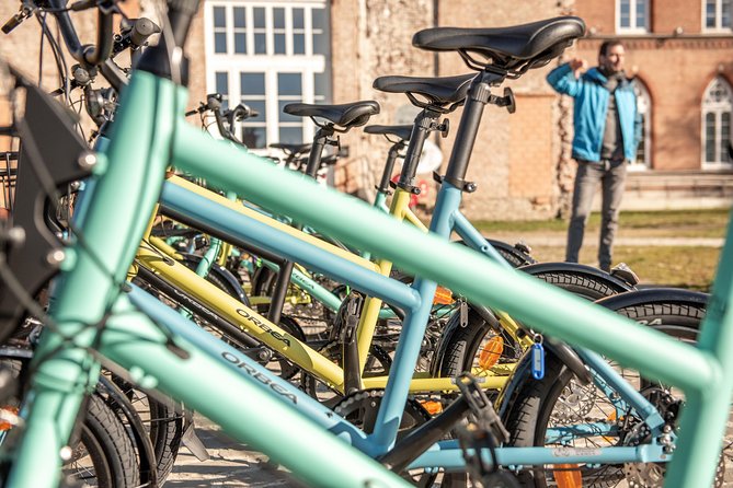 Bicycle Tour in Historic Ghent - Booking and Confirmation Process