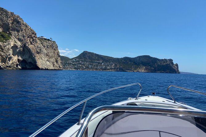 Boat Rental in the Coast of Santa Ponsa - Ratings and Accolades