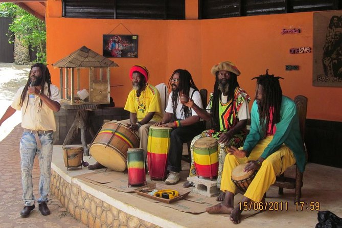 Bob Marleys Nine Mile Admission and Guided Tour From Montego Bay - Visiting Significant Sites