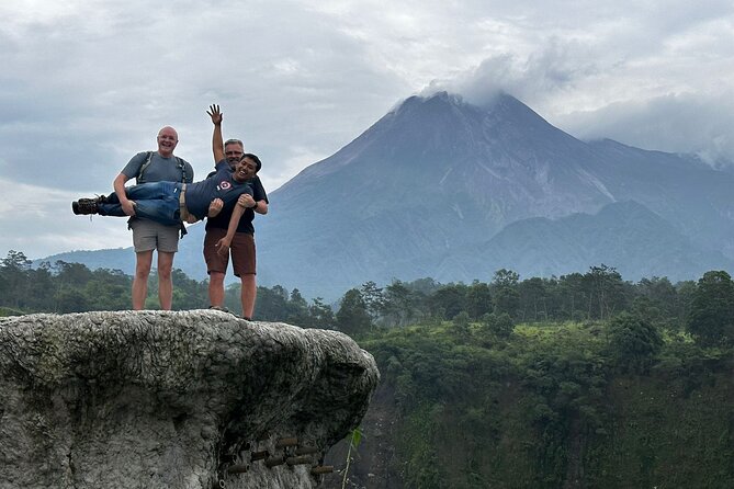 Borobudur Sunrise From Setumbu Hill , Merapi Volcano & Prambanan Full Day Tour - Borobudur Temple Tour