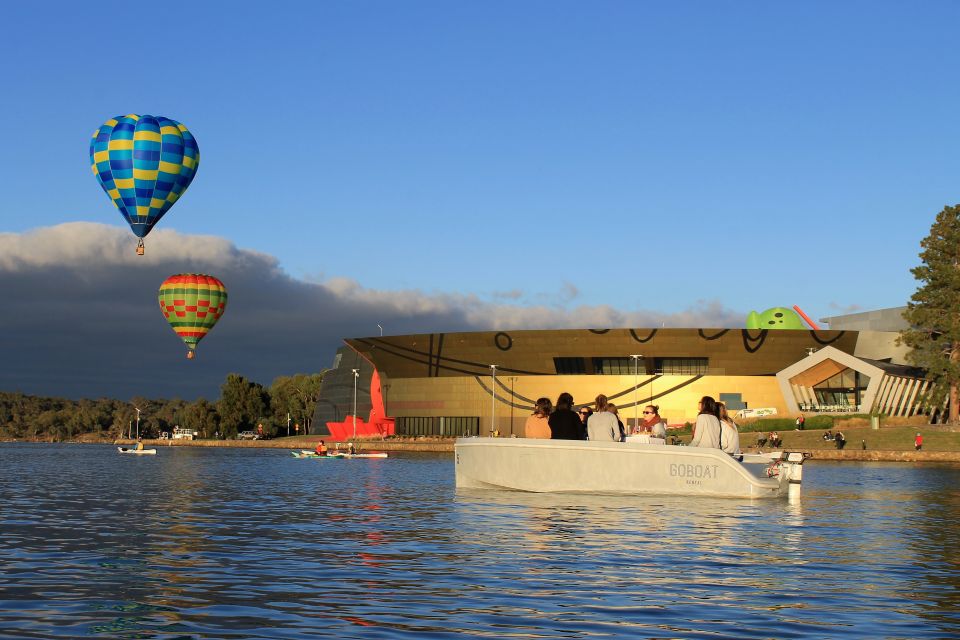 Canberra: Electric Picnic Boat Rental - Instructor and Accessibility