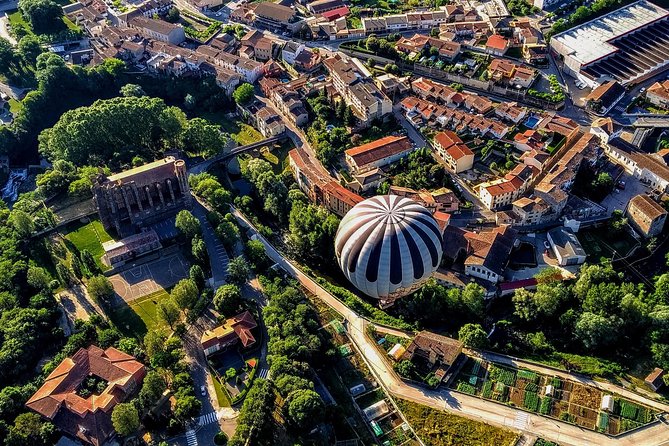 Catalonia Hot Air Balloon Ride and Breakfast Over the Volcanoes of La Garrotxa - Confirmation and Booking Policies