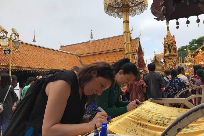 Chiang Rai Temples ( White,Blue )And Doi Suthep Private Day Tour - Doi Suthep: A Cultural Icon