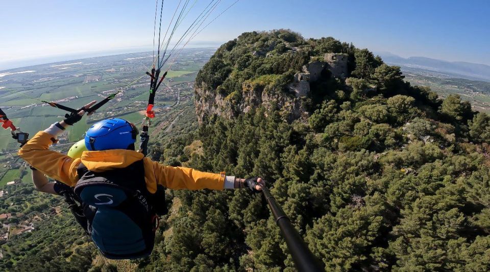 Cilento: Tandem Paragliding in Capaccio-Paestum - Restrictions