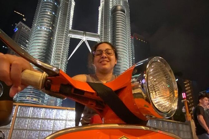 Cooler Lumpur by Night - Group Size and Accessibility