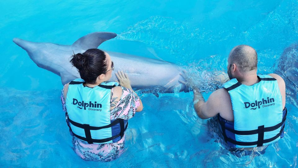 Cozumel: Dolphin Royal Swim - Restrictions and Requirements