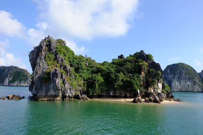Cruising & Kayaking in Lan Ha Bay - Halong Bay - Cat Ba Island - Unique Experiences