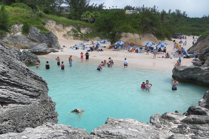 Crystal Caves, Hamilton Shopping and Beach Tour - Relaxing at Horseshoe Bay