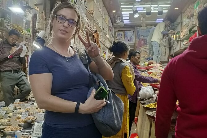 Customized Half Day or Full Day Delhi Shopping Tour With Female Consultant - Cancellation Policy