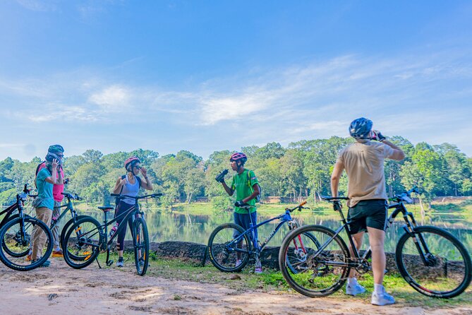 Cycle the Angkor Backroads - Inclusive Lunch at Local House - Delicious Lunch at Local House